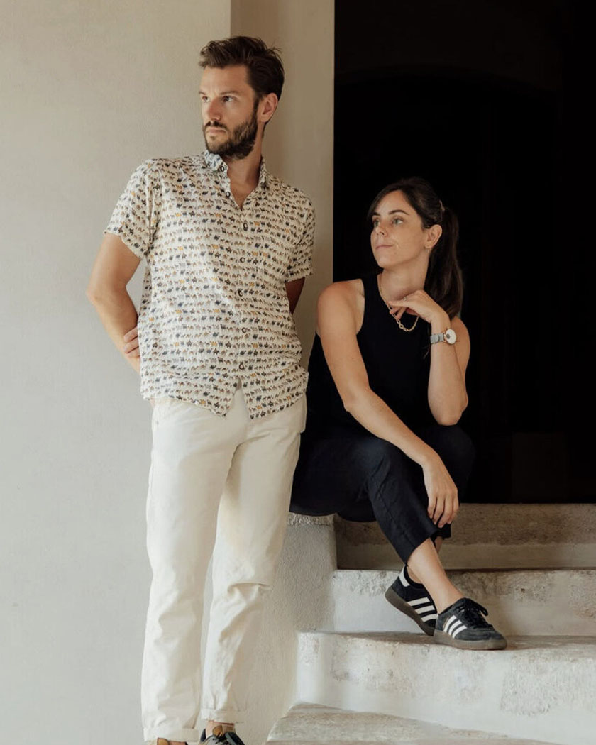 Émilie et Stéphane, duo image The Clercs, posant en couple
